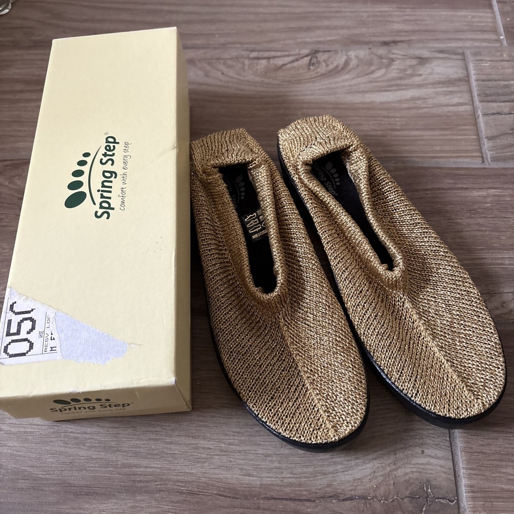 Spring Step Tender Stretch Knit Slip On Shoes Womens 9 Gold‎